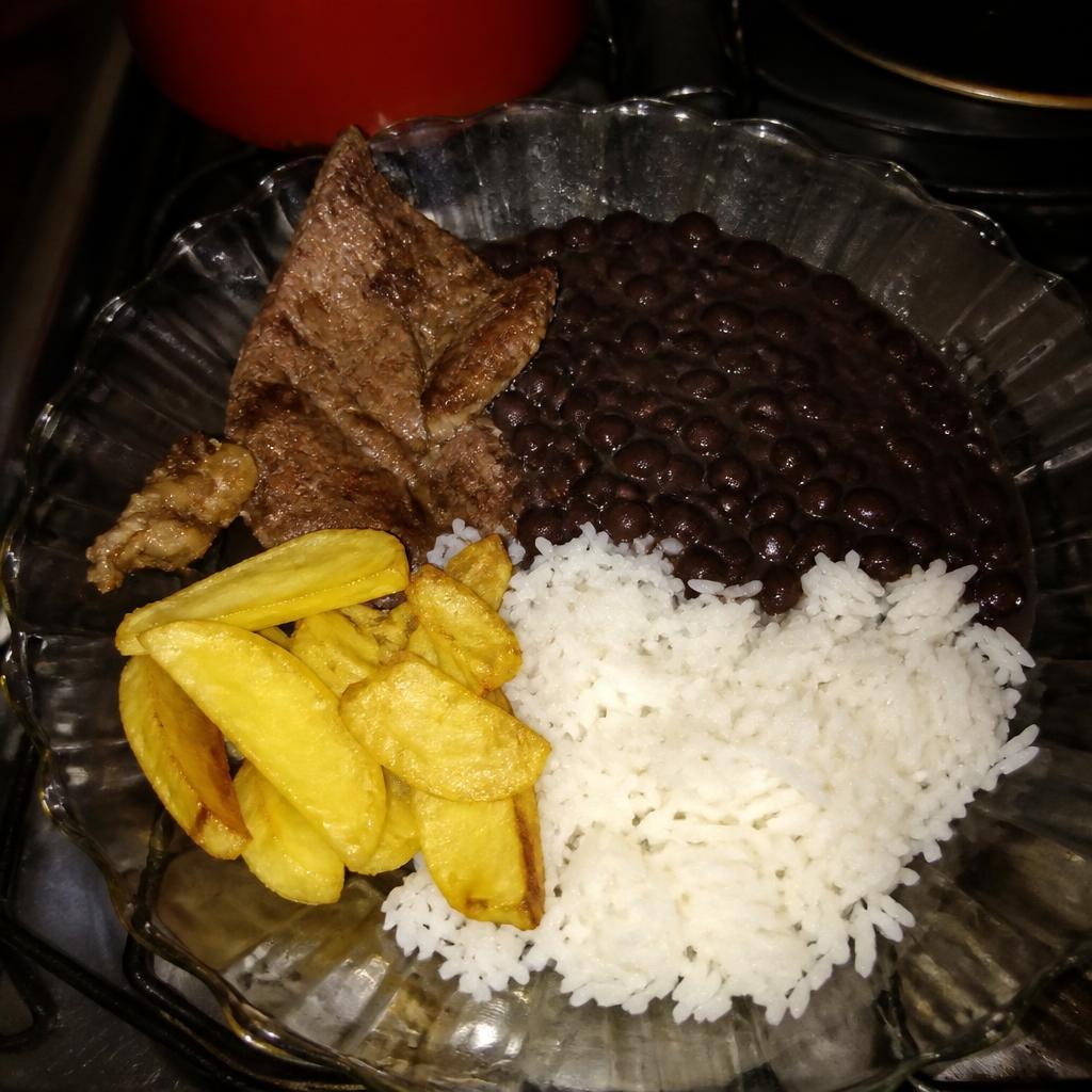 Antes — Prato brasileiro · estilo Fine Dining